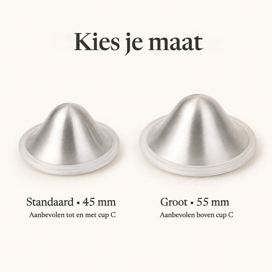 Two silver nursing cups side by side, the 45 mm regular next to the wider 55 mm large size rvpumpen rvhasar