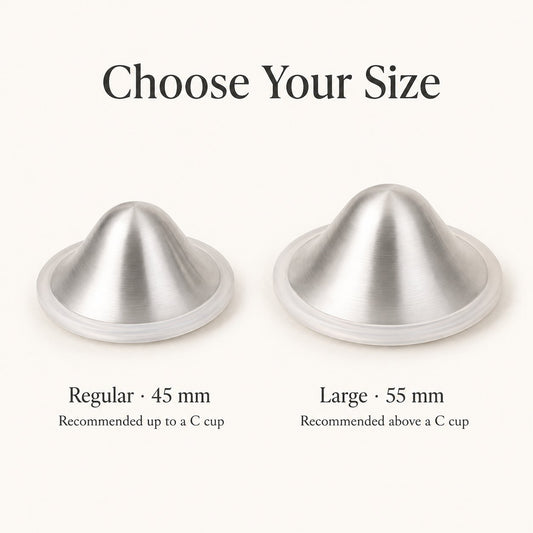 Two silver nursing cups side by side, the 45 mm regular next to the wider 55 mm large size rvpumpen rvhasar